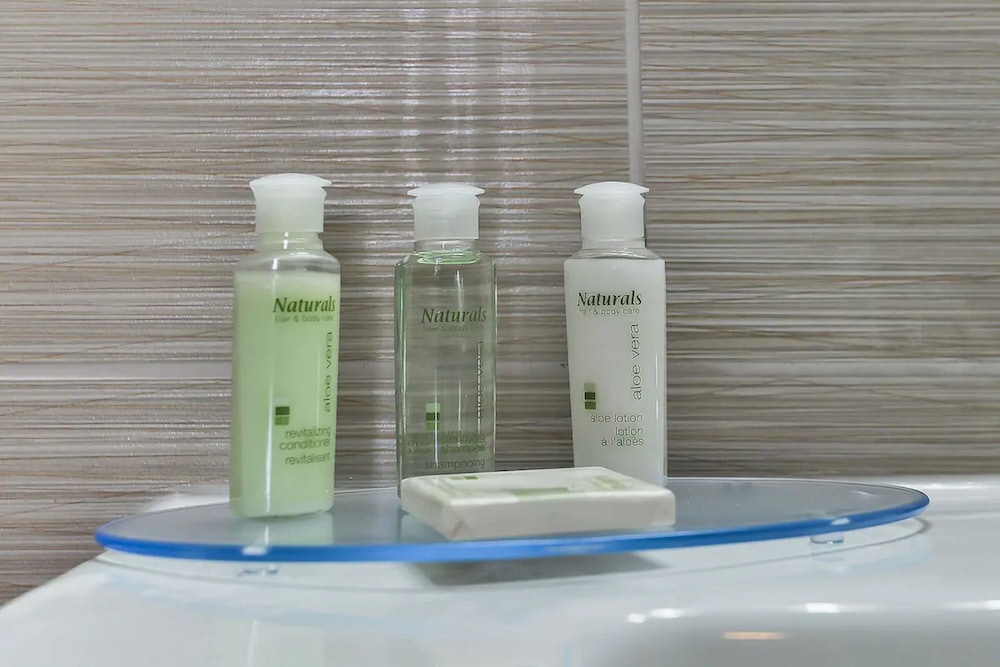 NU Hotel Toronto Airport