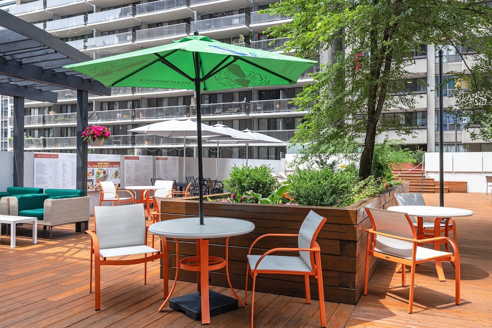 Holiday Inn Toronto Downtown Centre