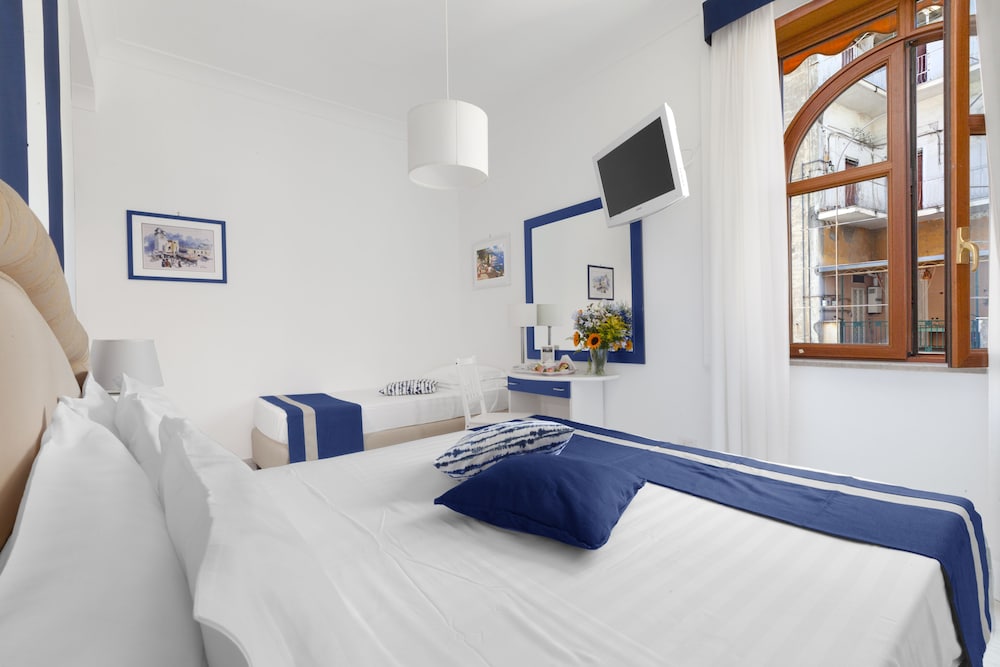 Herculaneum Hotel & Maison