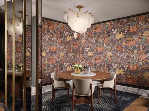 Anantara Palazzo Naiadi Rome Hotel