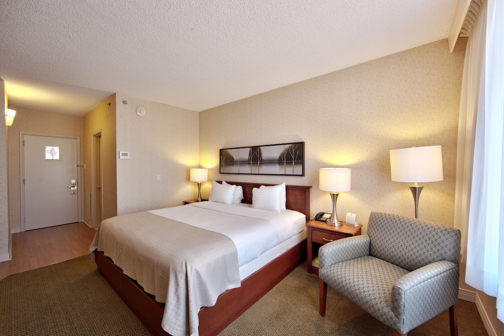 Radisson Hotel Montreal Airport