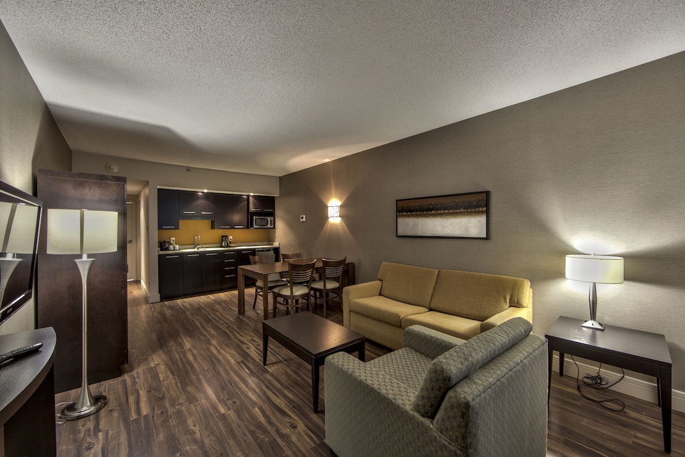 Radisson Hotel Montreal Airport