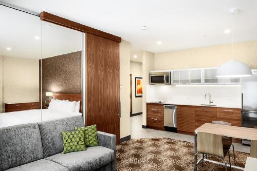 Hilton Montreal Laval