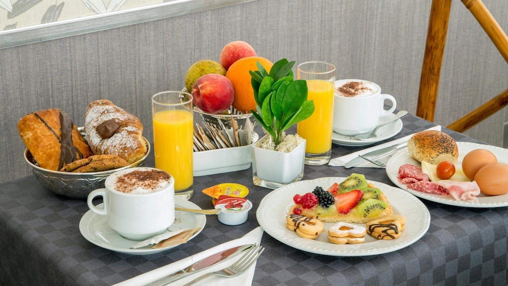 Hotel Santa Costanza