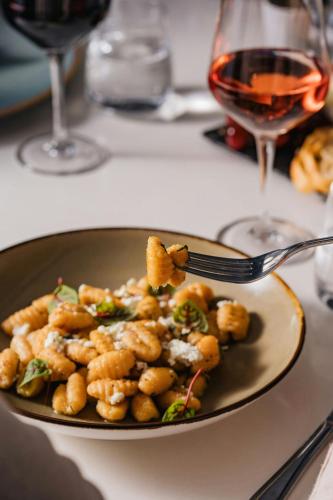 Sheraton Montreal Airport Hotel