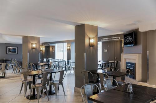 Hotel Faubourg Montreal