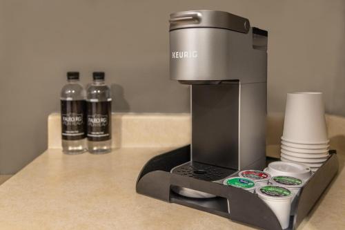 Hotel Faubourg Montreal