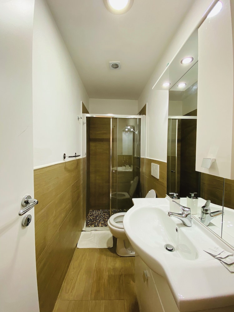 Freedom Traveller Rome Hostel