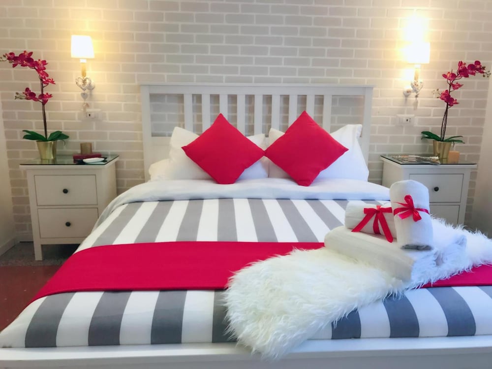 Moonlight Inn Guest House