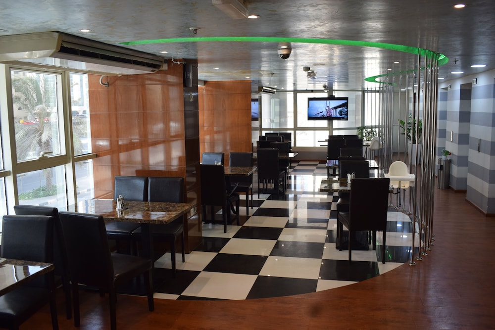 One to One Aldar Hotel