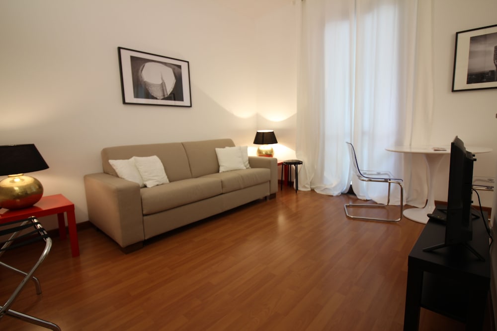 Locazione Turistica Brera Fiori Chiari Apartment