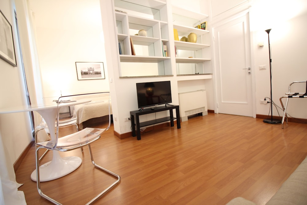 Locazione Turistica Brera Fiori Chiari Apartment