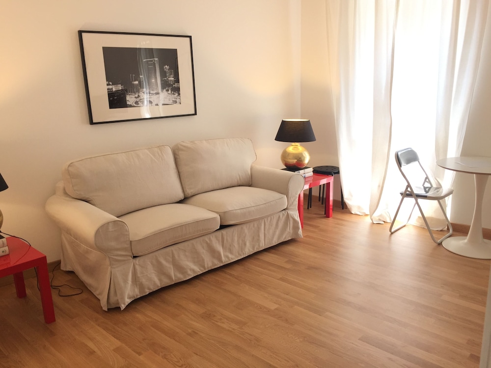 Locazione Turistica Brera Fiori Chiari Apartment