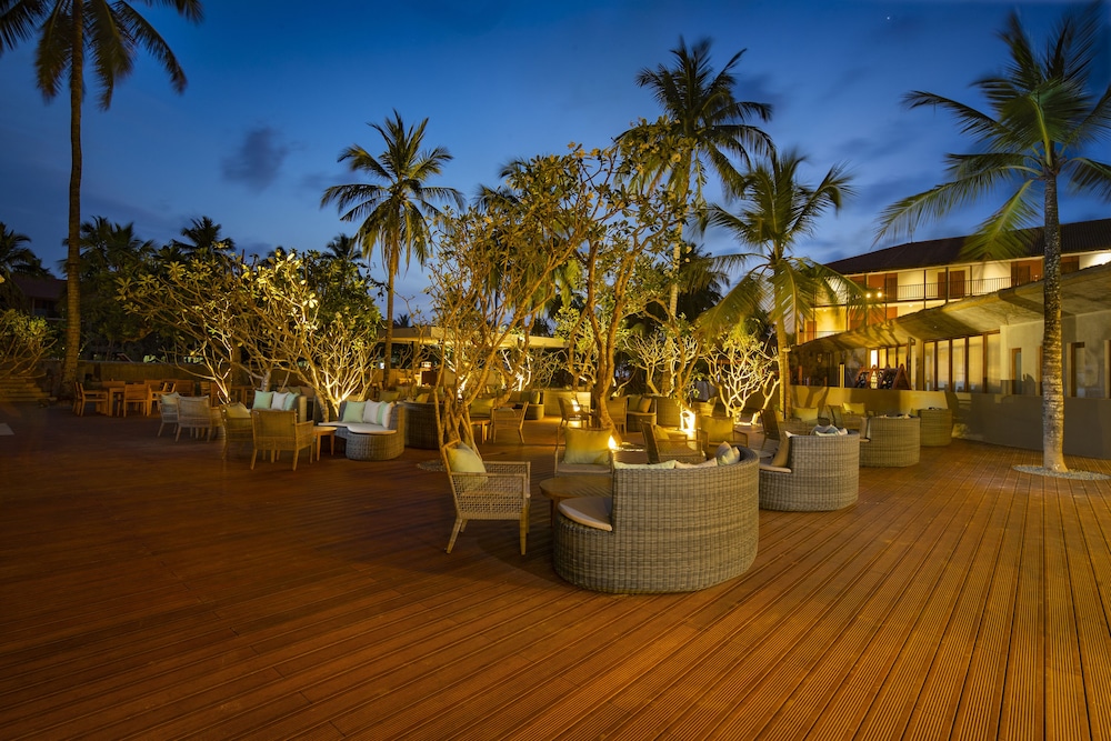 Cinnamon Bentota Beach