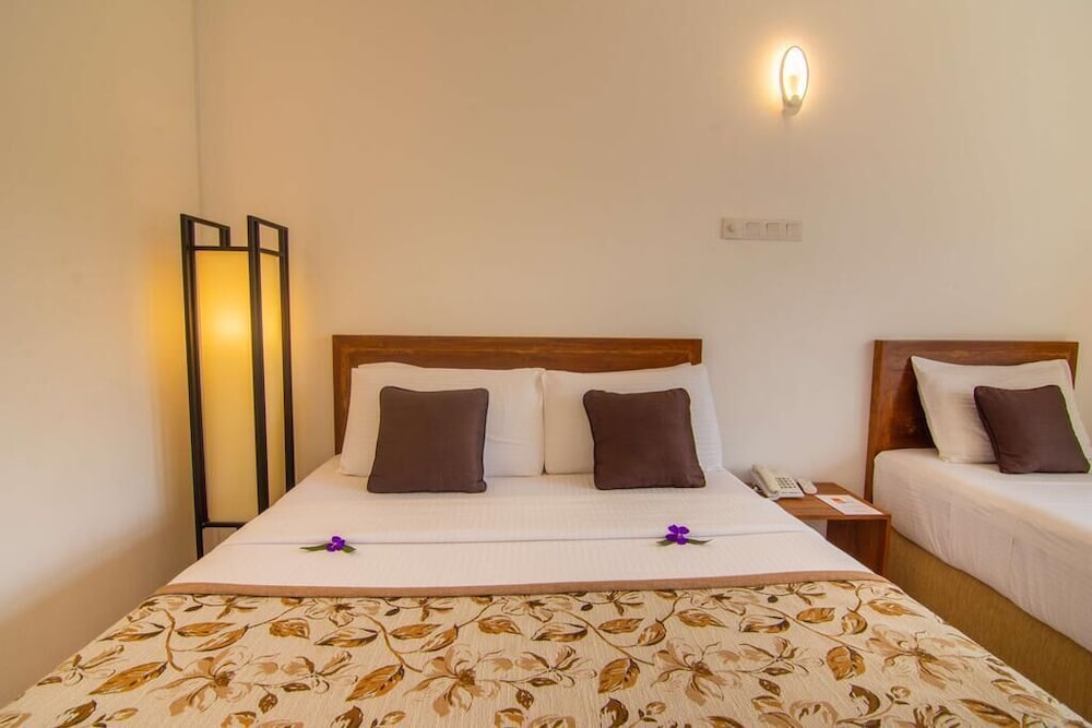 Ella Royal Ace Hotel