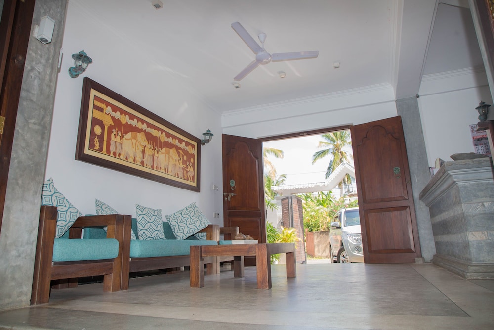 Sea World Boutique Hotel