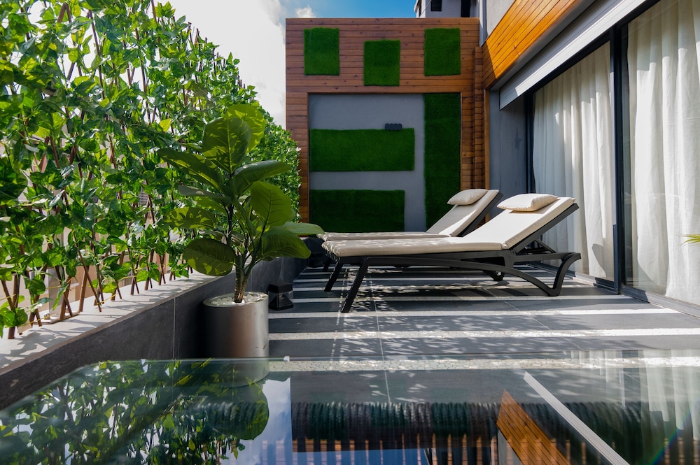 Gray Boutique Hotel & Spa