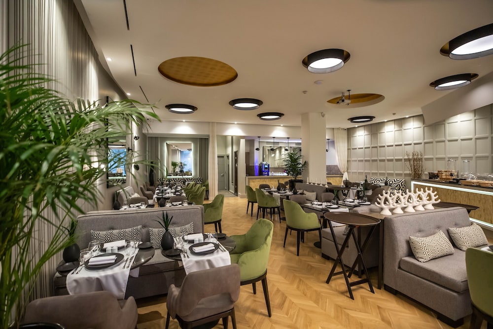 Gray Boutique Hotel & Spa