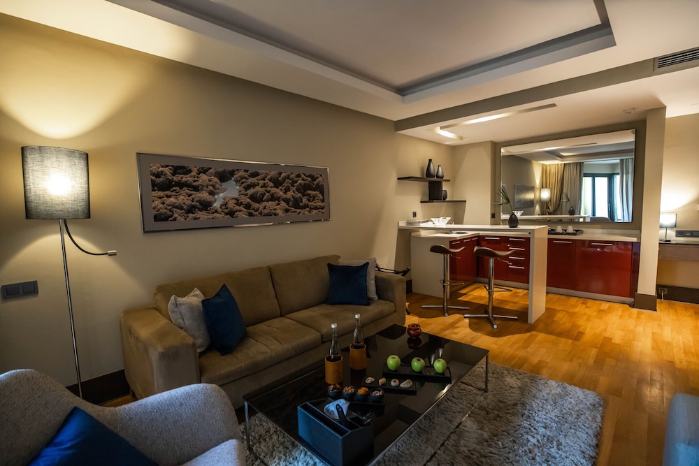 Gray Boutique Hotel & Spa