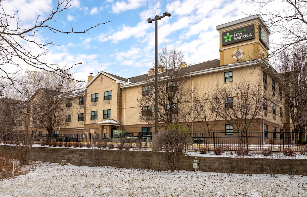 Extended Stay America Suites Chicago Schaumburg I90