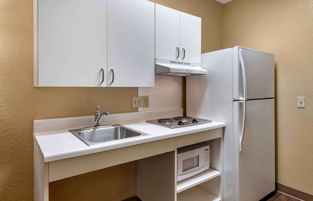 Extended Stay America Chicago Lombard Oak Brook