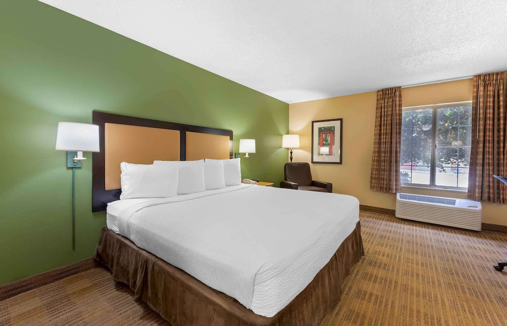 Extended Stay America Chicago Lombard Oak Brook