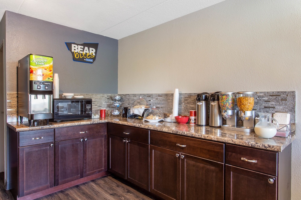 Travelodge South Holland