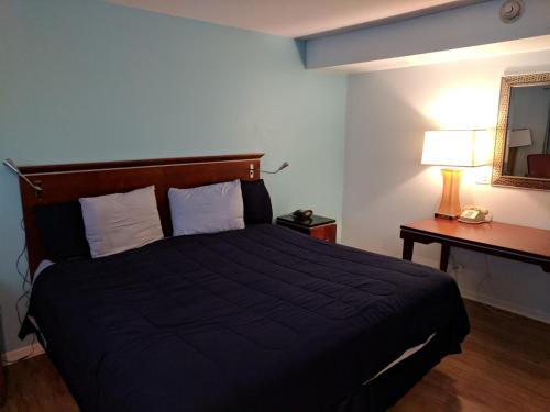 Skylark Motel Chicago Midway Airport