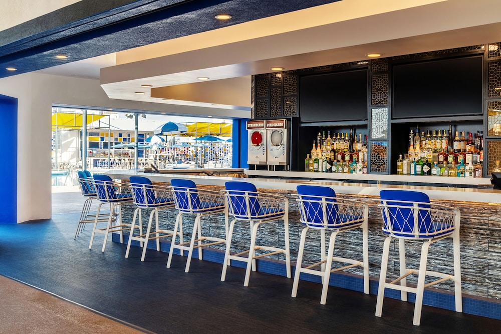 The STRAT Hotel, Casino & Tower