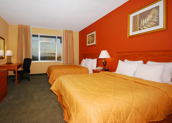 Clarion Inn & Suites Miami Airport