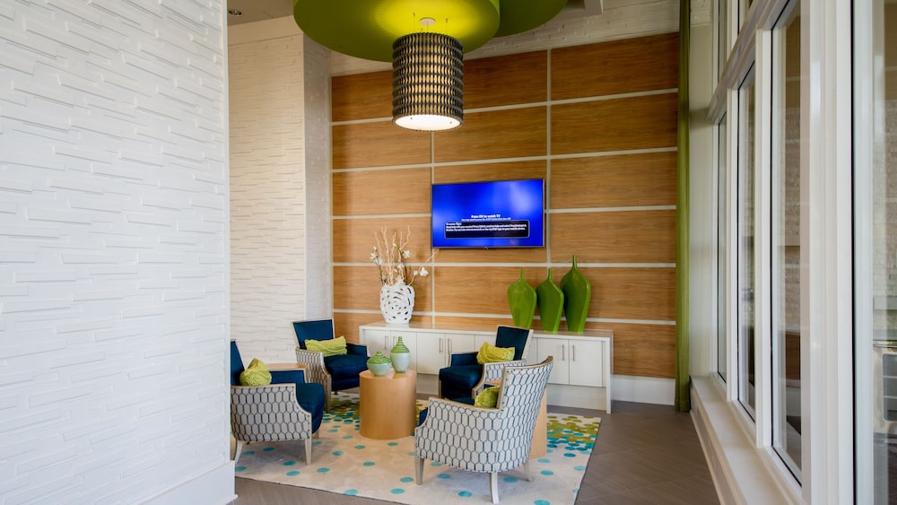 Mare Azur Miami Luxury Apartments by Grand Bay