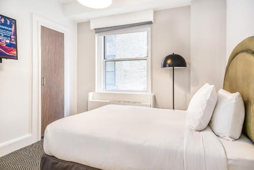 Paramount Times Square - A Generator Hotel