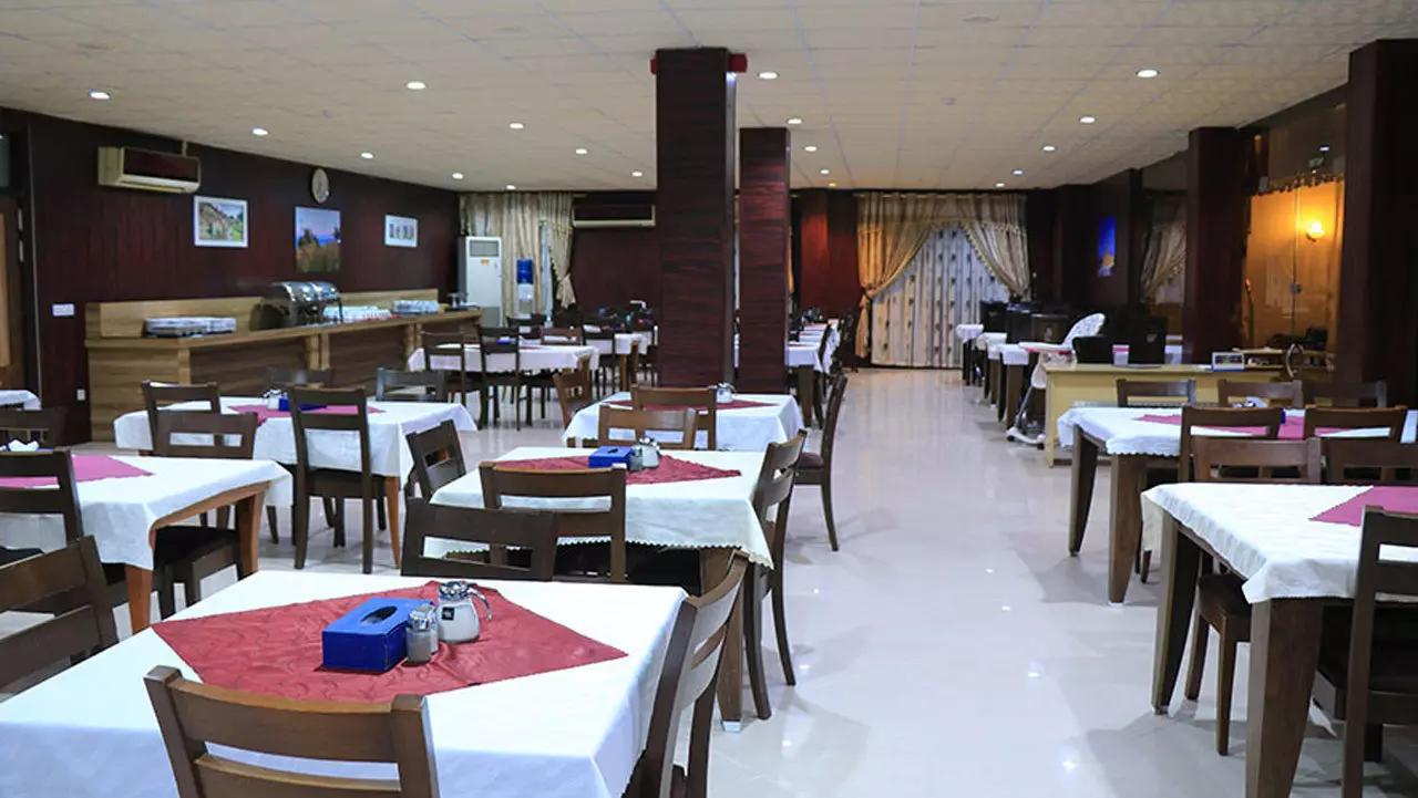 هتل آبادگران