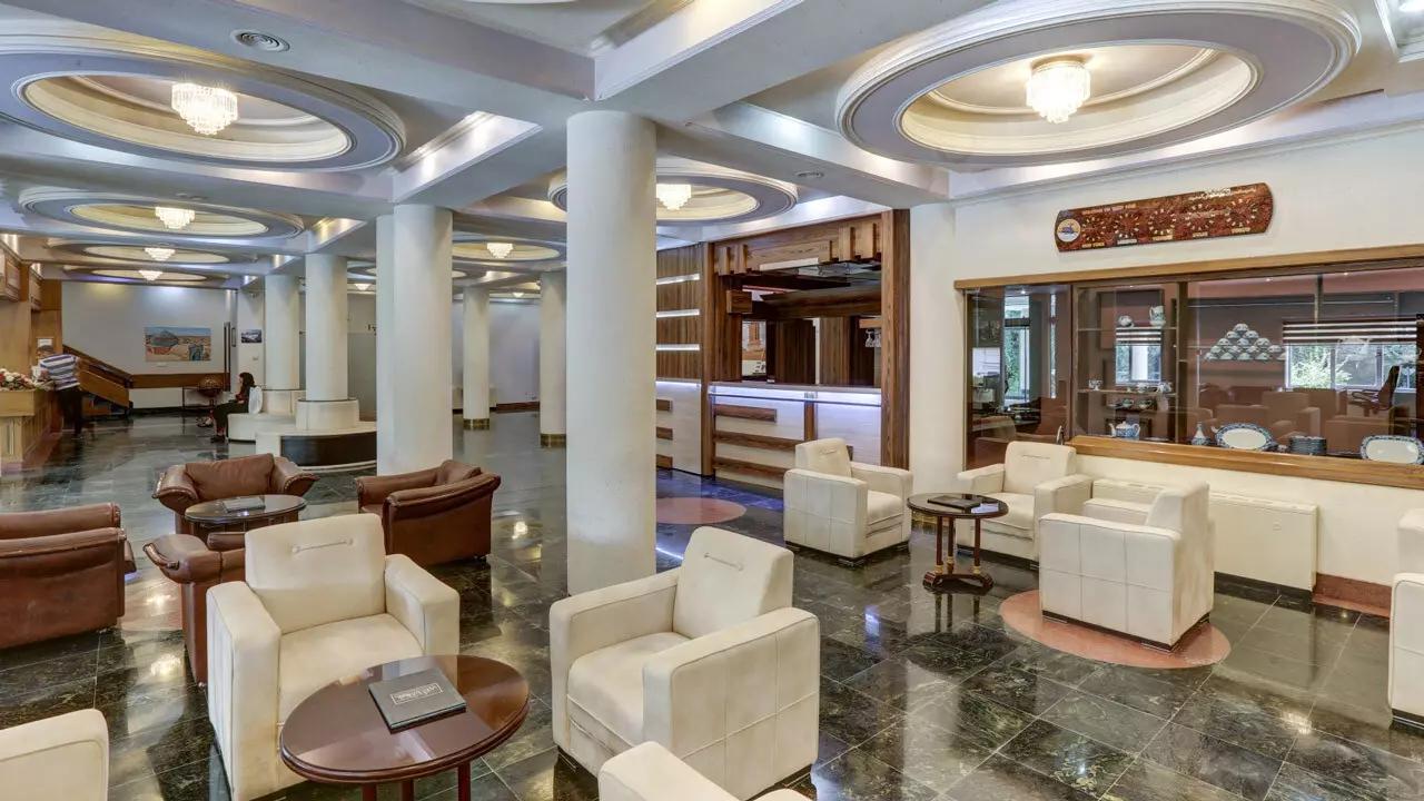  هتل جهانگردی