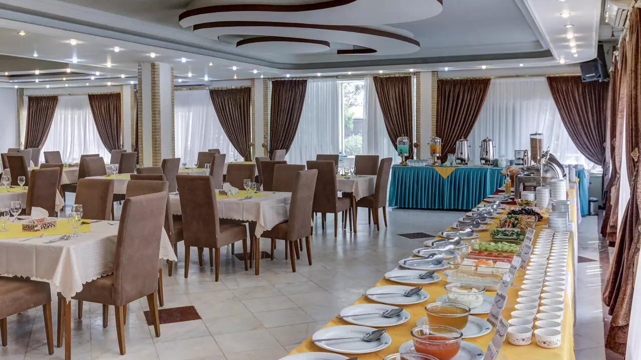  هتل جهانگردی