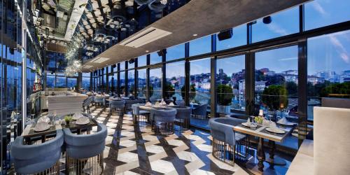 DoubleTree by Hilton Hotel Istanbul - Piyalepasa