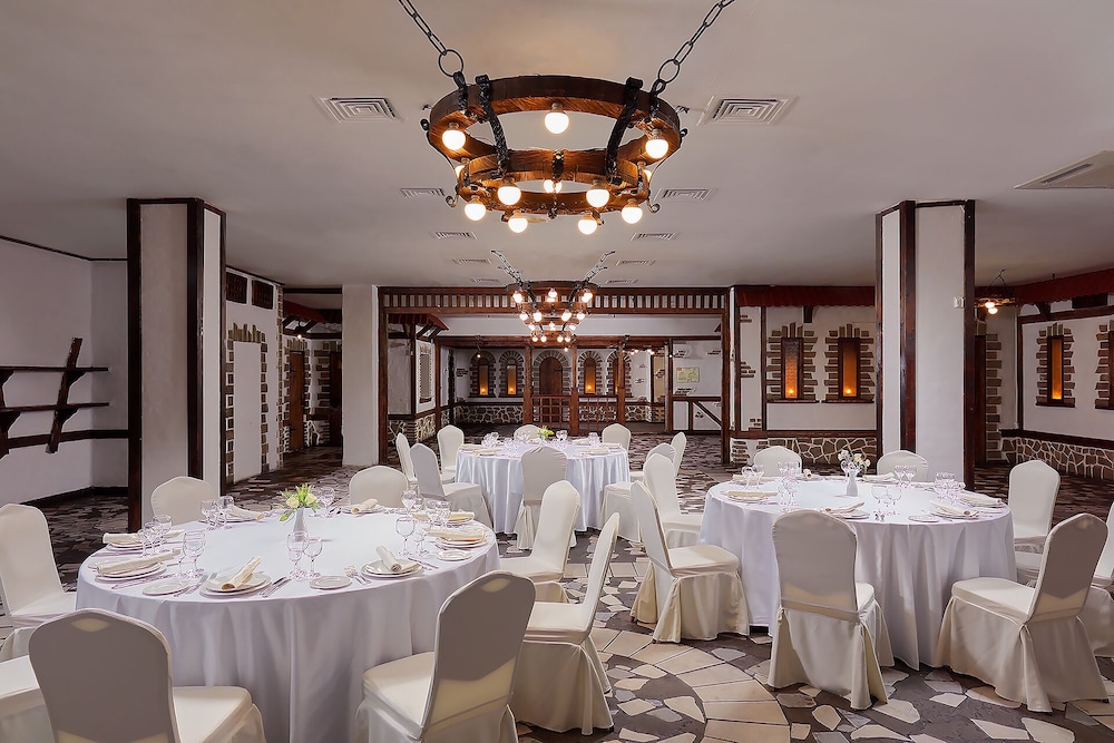 Izmailovo Delta Hotel