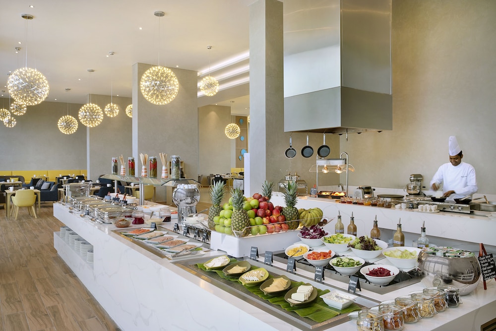 Avani Ibn Battuta Hotel