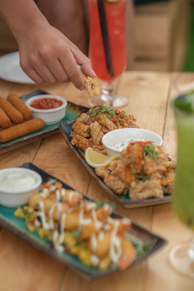 Avani Ibn Battuta Hotel