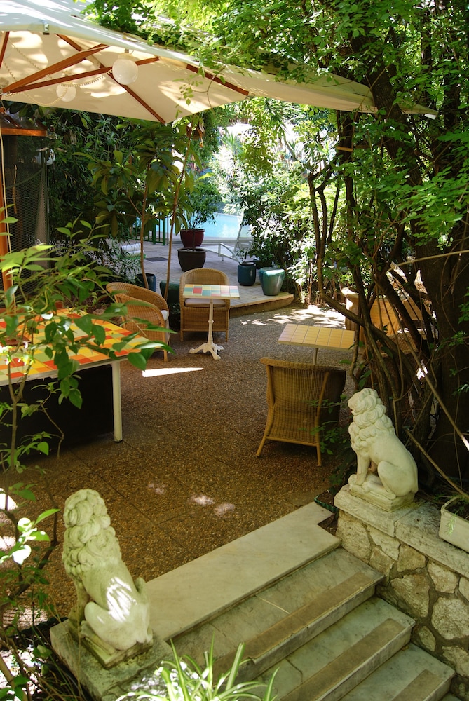 Le Windsor, Jungle Art Hotel