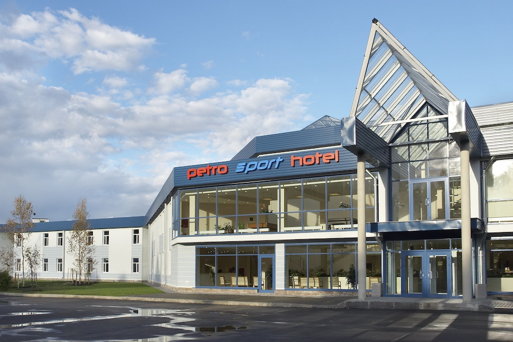 Petro Sport Hotel