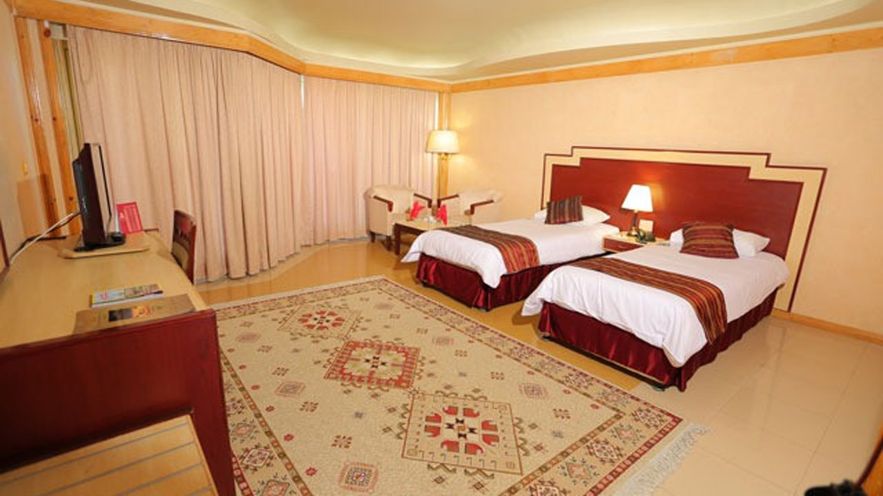 هتل توریست توس