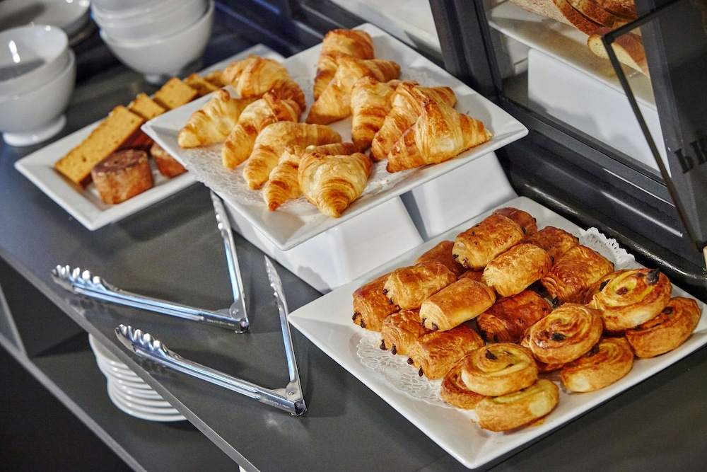 Kyriad Paris Nord – Ecouen La Croix Verte