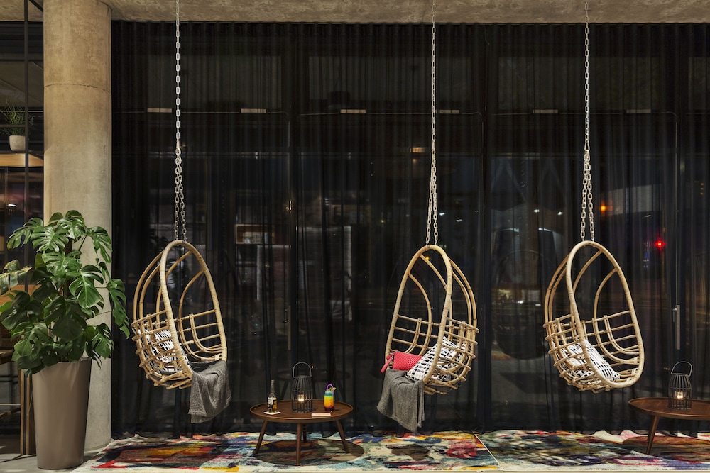 Moxy Düsseldorf Süd