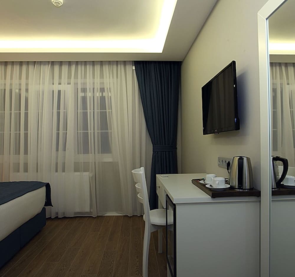 Taksim Santa Lucia Hotel
