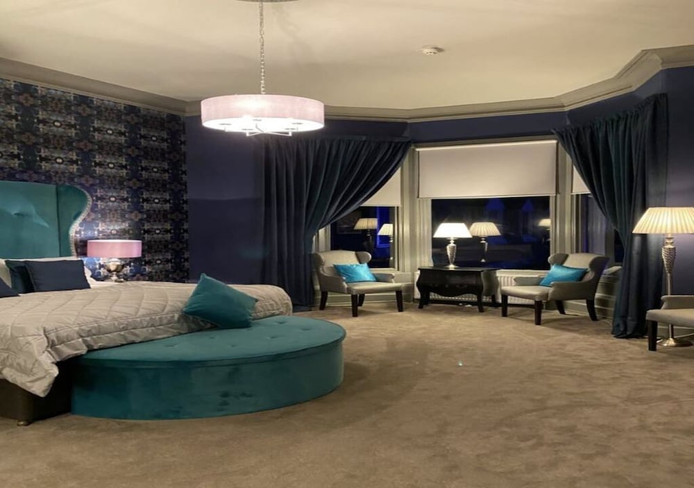 The Richmond Park Hotel