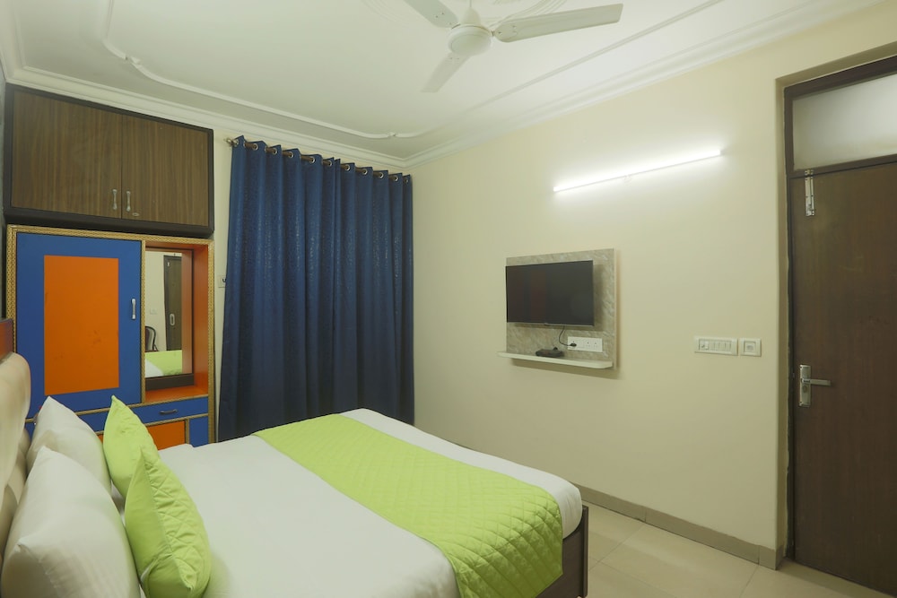 Airport Hotel Mayank Residency
