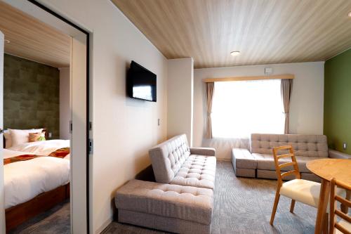 Stay Sakura Kyoto Ougi