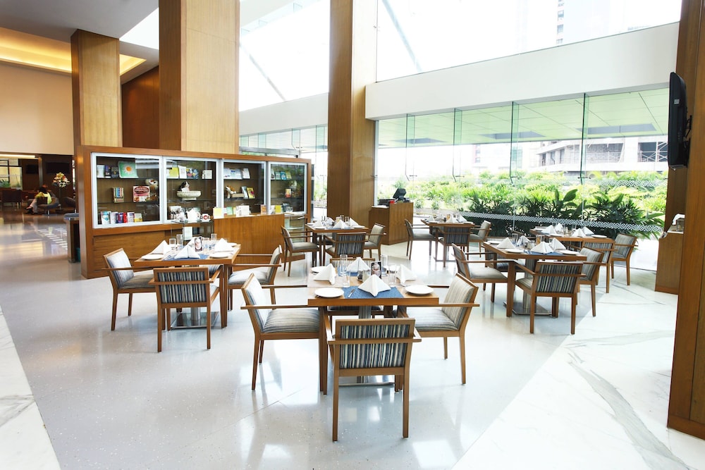 Four Points by Sheraton Vashi