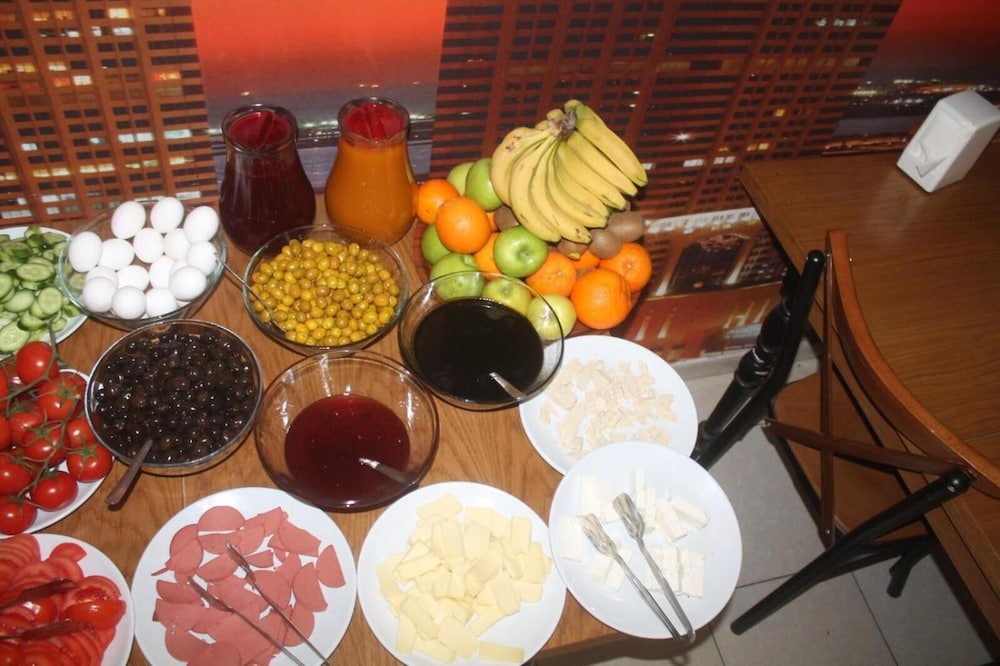 Comfort Suites Hotel